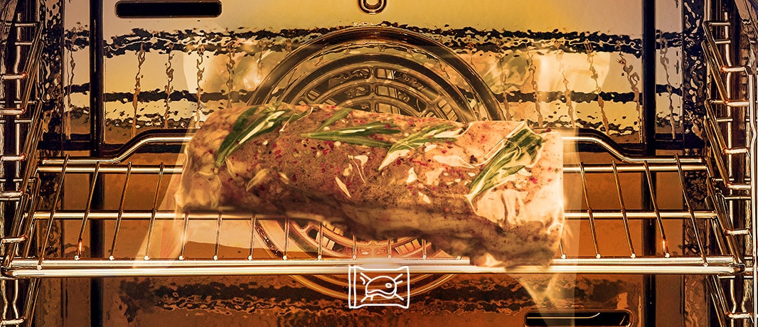 Imagen de carne envasada al vacío cocinada a través de air sous vide.